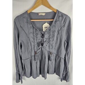 Altar’d State SMALL Top NWT Boho Lace Up Peasant Blouse Long Sleeve Gray